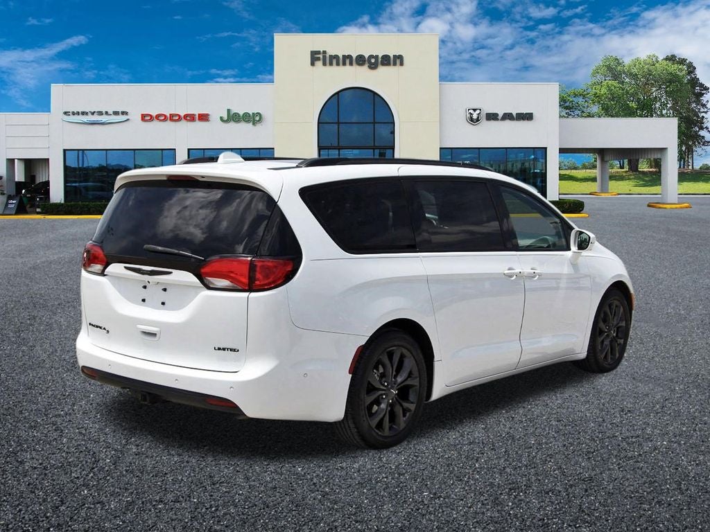 2020 Chrysler Pacifica Limited