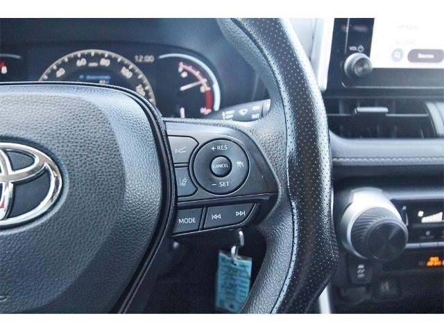 2024 Toyota RAV4 LE FWD (GS)