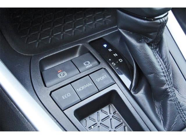 2024 Toyota RAV4 LE FWD (GS)