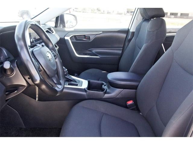 2024 Toyota RAV4 LE FWD (GS)