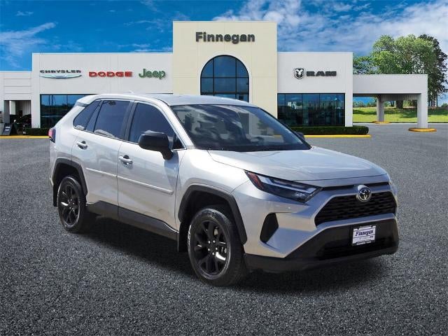 2024 Toyota RAV4 LE FWD (GS)