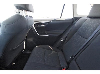 2023 Toyota RAV4 XLE FWD (GS)