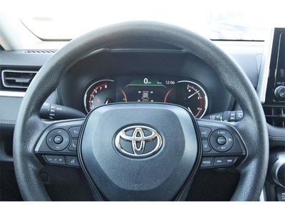 2023 Toyota RAV4 XLE FWD (GS)