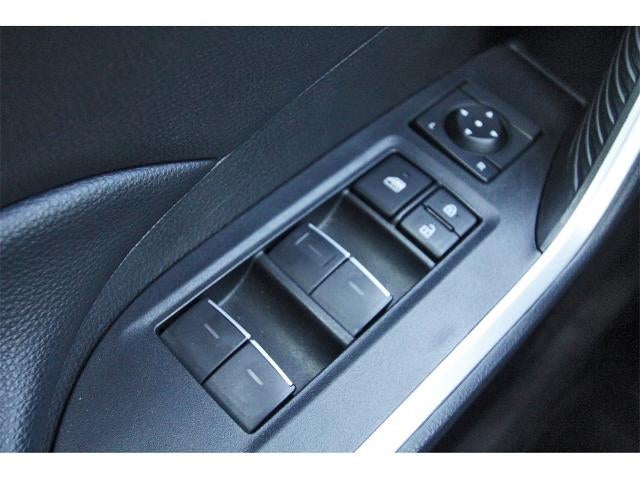 2023 Toyota RAV4 XLE FWD (GS)