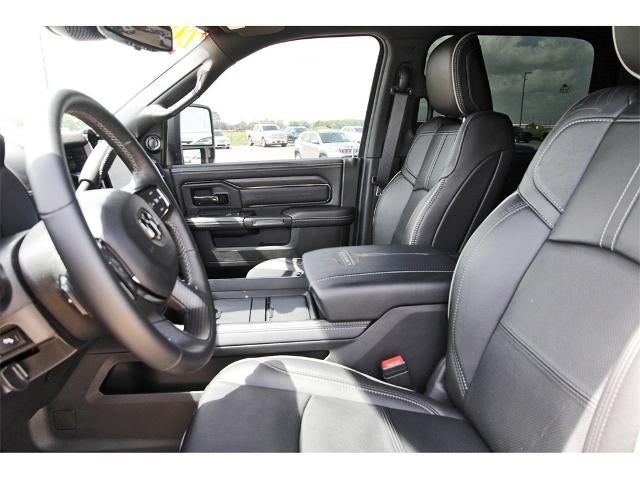 2024 RAM 3500 Limited 4x4 Mega Cab 6'4" Box