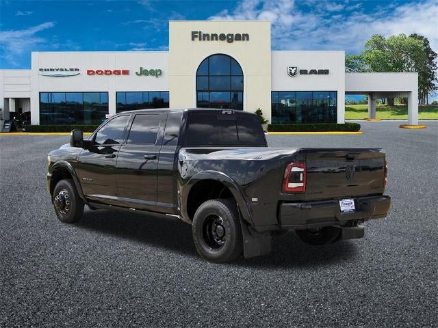 2024 RAM 3500 Limited 4x4 Mega Cab 6'4" Box