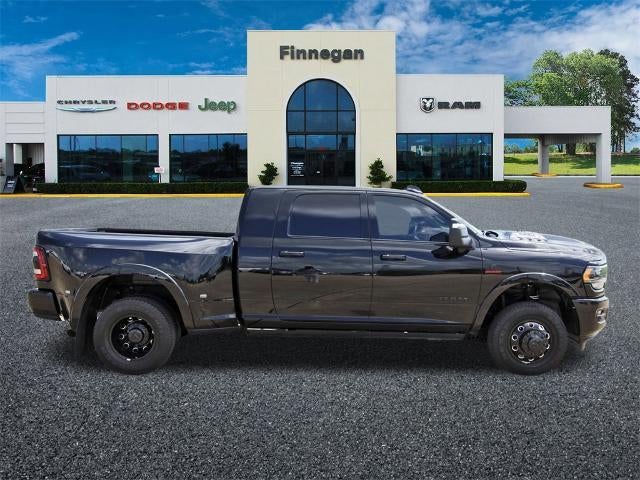 2024 RAM 3500 Limited 4x4 Mega Cab 6'4" Box