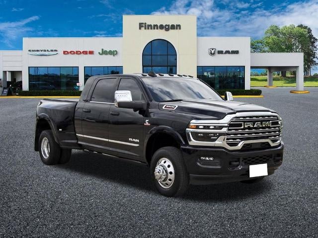 2025 RAM 3500 Limited 4x4 Mega Cab 6'4" Box