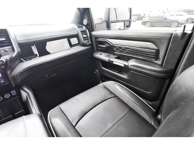 2025 RAM 3500 Limited 4x4 Mega Cab 6'4" Box