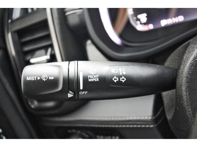 2025 RAM 3500 Limited 4x4 Mega Cab 6'4" Box