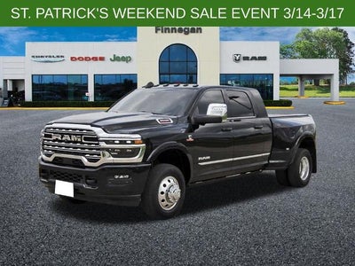 2025 RAM 3500 Limited 4x4 Mega Cab 6'4" Box