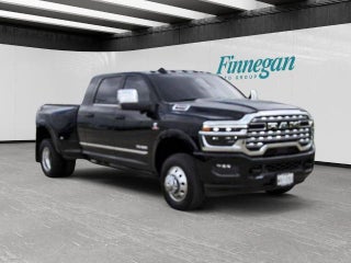 2025 RAM 3500 Limited 4x4 Mega Cab 6'4" Box