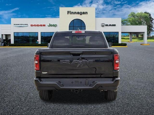 2025 RAM 1500 Big Horn 4x2 Crew Cab 5'7" Box