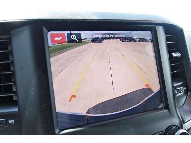 2022 RAM 2500 Big Horn 4x4 Crew Cab 6'4" Box