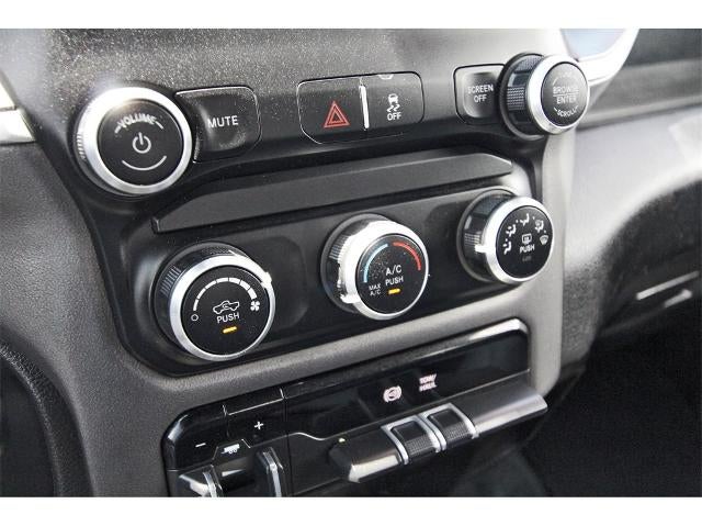 2022 RAM 2500 Big Horn 4x4 Crew Cab 6'4" Box