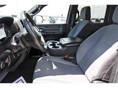 2022 RAM 2500 Big Horn 4x4 Crew Cab 6'4" Box