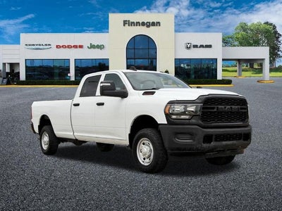 2023 RAM 2500 Tradesman 4x4 Crew Cab 8' Box