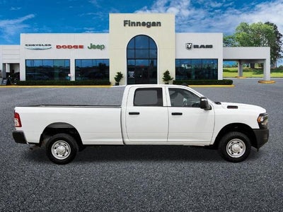 2023 RAM 2500 Tradesman 4x4 Crew Cab 8' Box