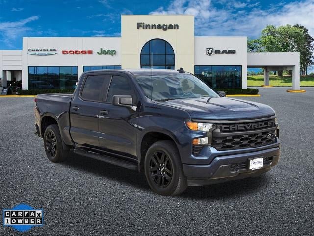 2022 Chevrolet Silverado 1500 Crew Cab Short Box 2-Wheel Drive Custom