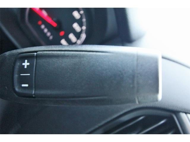 2022 Chevrolet Silverado 1500 Crew Cab Short Box 2-Wheel Drive Custom