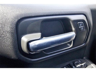 2022 Chevrolet Silverado 1500 Crew Cab Short Box 2-Wheel Drive Custom