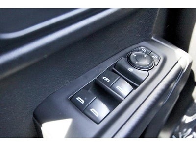 2022 Chevrolet Silverado 1500 Crew Cab Short Box 2-Wheel Drive Custom