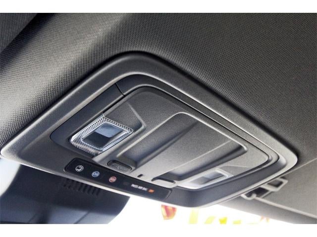 2022 Chevrolet Silverado 1500 Crew Cab Short Box 2-Wheel Drive Custom