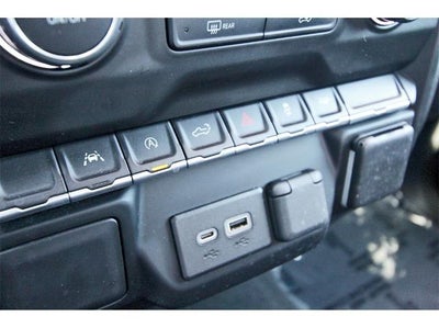 2022 Chevrolet Silverado 1500 Crew Cab Short Box 2-Wheel Drive Custom