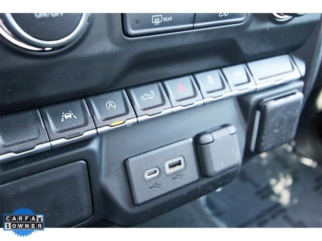 2022 Chevrolet Silverado 1500 Crew Cab Short Box 2-Wheel Drive Custom