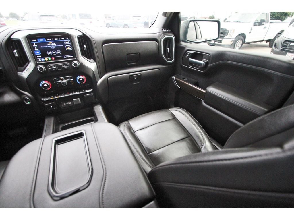 2020 Chevrolet Silverado 1500 4WD Crew Cab Short Bed RST