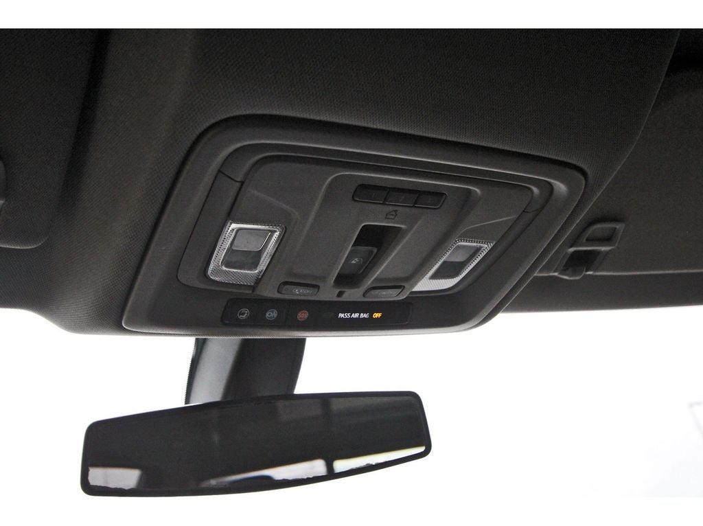 2020 Chevrolet Silverado 1500 4WD Crew Cab Short Bed RST