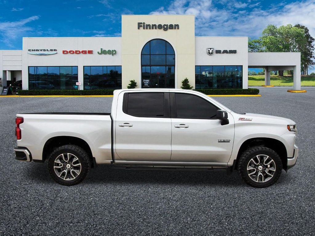 2020 Chevrolet Silverado 1500 4WD Crew Cab Short Bed RST