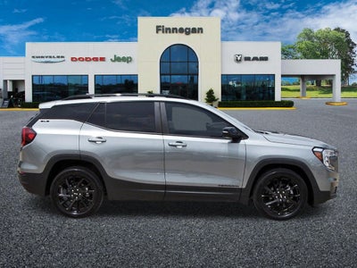 2023 GMC Terrain FWD SLE