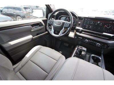 2023 GMC Sierra 1500 4WD Crew Cab Short Box SLT
