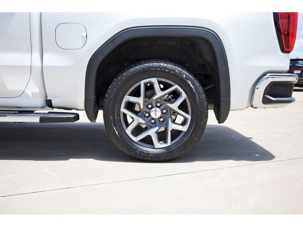 2023 GMC Sierra 1500 4WD Crew Cab Short Box SLT