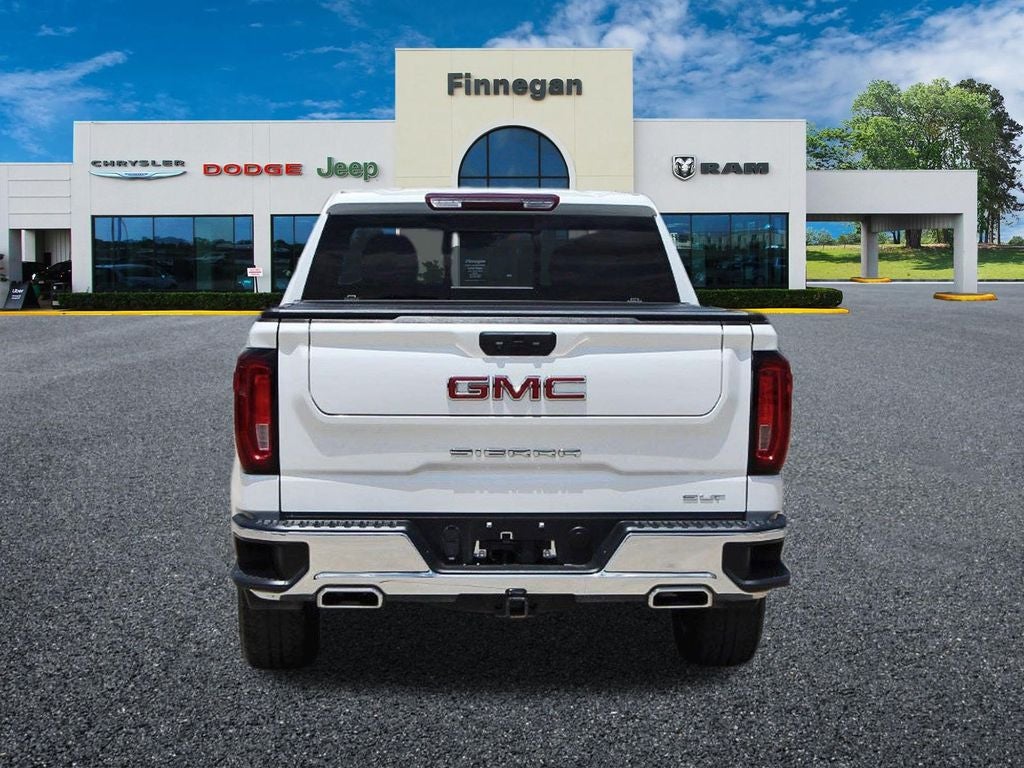 2023 GMC Sierra 1500 4WD Crew Cab Short Box SLT