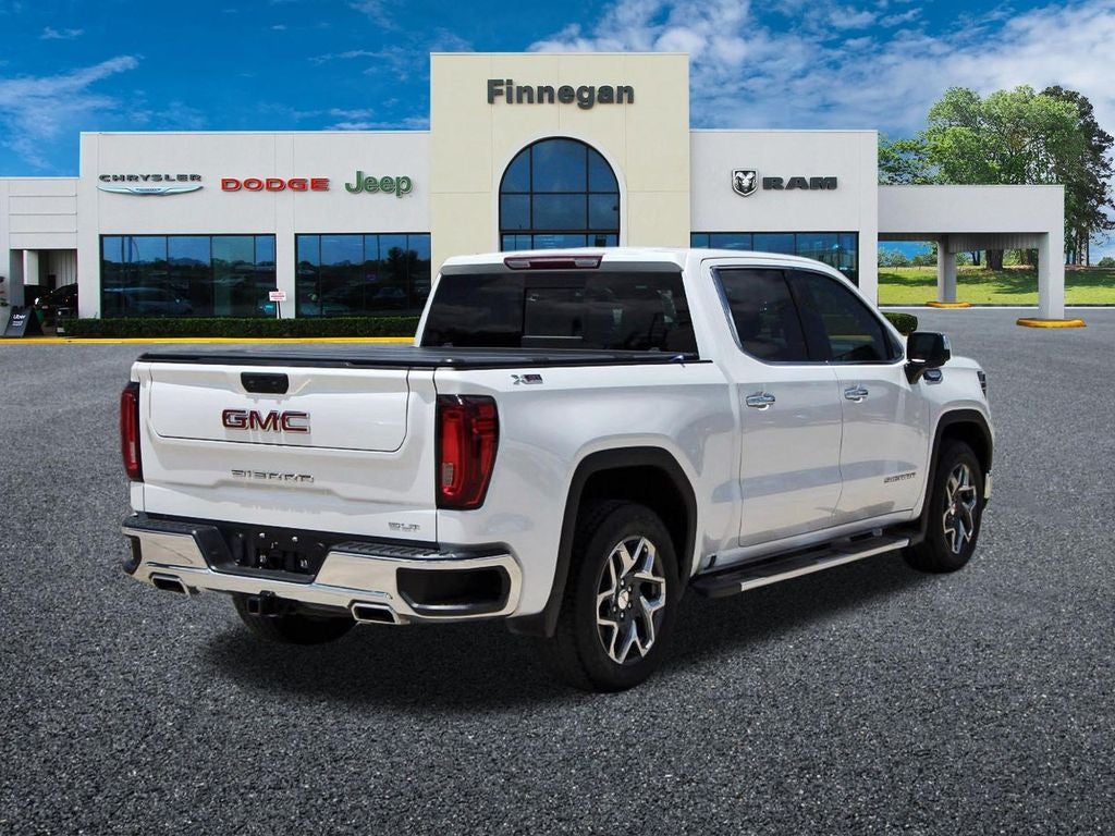 2023 GMC Sierra 1500 4WD Crew Cab Short Box SLT