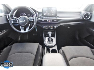 2023 Kia Forte LXS IVT