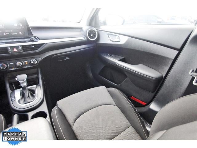 2023 Kia Forte LXS IVT