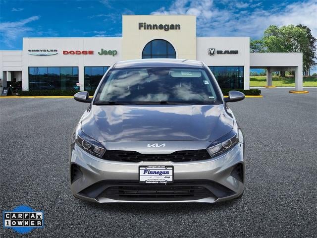 2023 Kia Forte LXS IVT