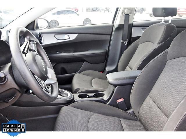 2023 Kia Forte LXS IVT