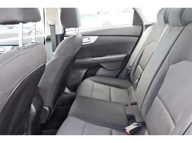 2023 Kia Forte LXS IVT