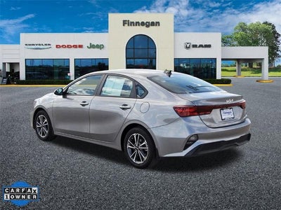 2023 Kia Forte LXS IVT