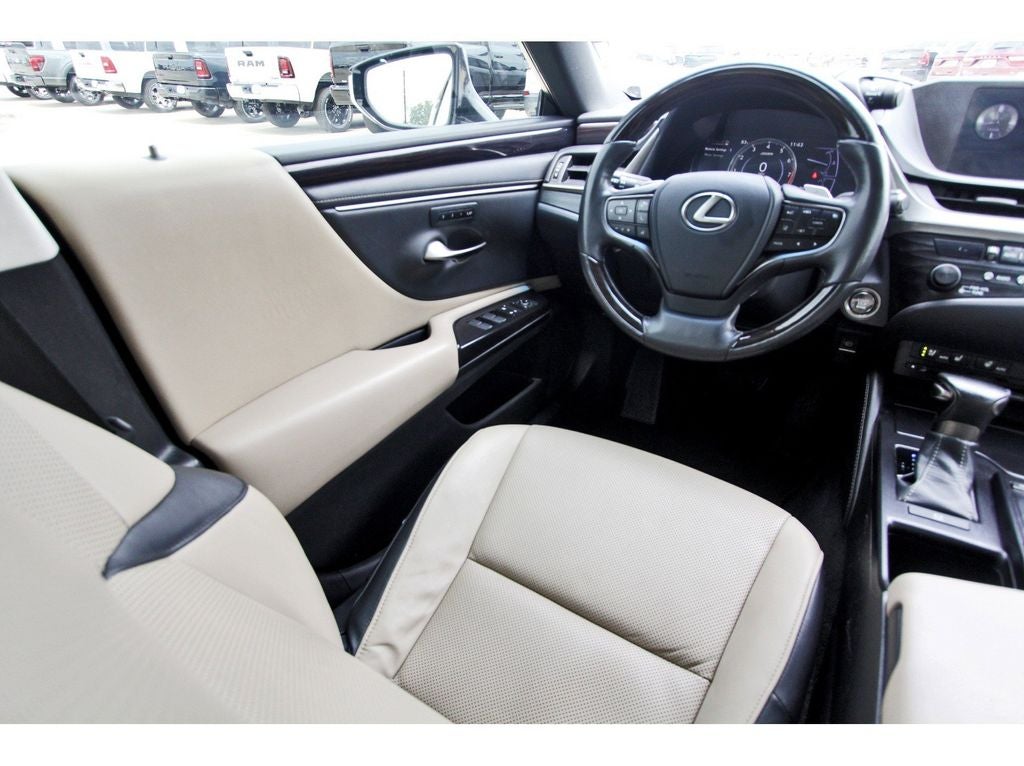 2019 Lexus ES 350