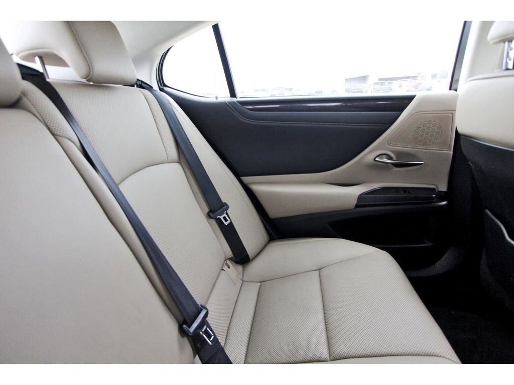 2019 Lexus ES 350