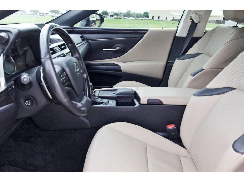 2019 Lexus ES 350
