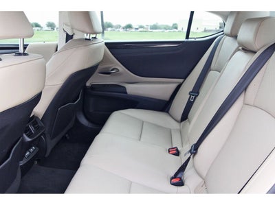 2019 Lexus ES 350