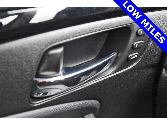 2022 Honda Pilot Touring 8-Passenger 2WD