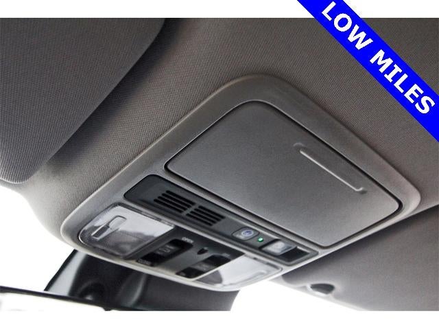 2022 Honda Pilot Touring 8-Passenger 2WD