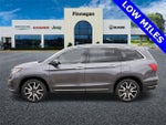 2022 Honda Pilot Touring 8-Passenger 2WD